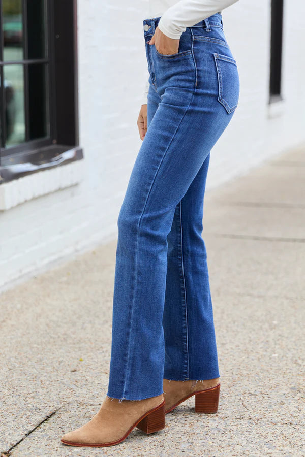 Dark Wash Straight Leg Jeans