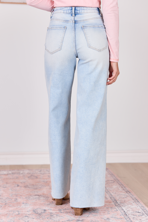 Bleached Wash Boyfriend Jeans